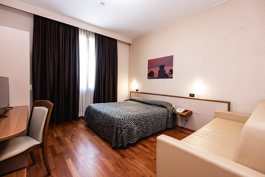 dragonara-room2
