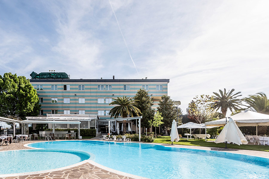 hotel-dragonara2